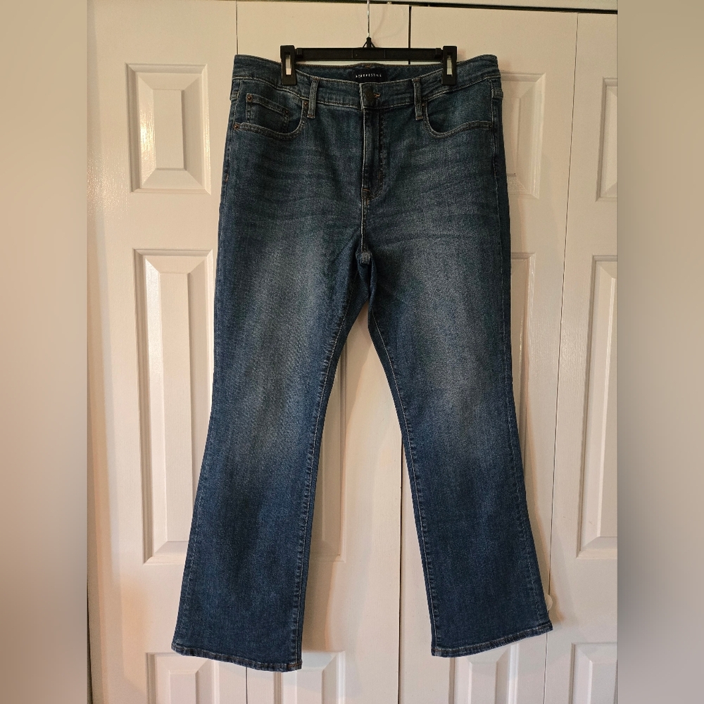 NWOT Aeropstale Ladie's Mid Rise Boot Jean Dark Wash 18R